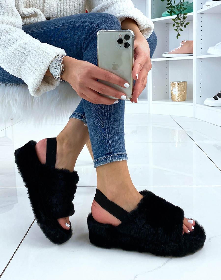 pantoufle-femme-fourrure-423emk-1.jpg