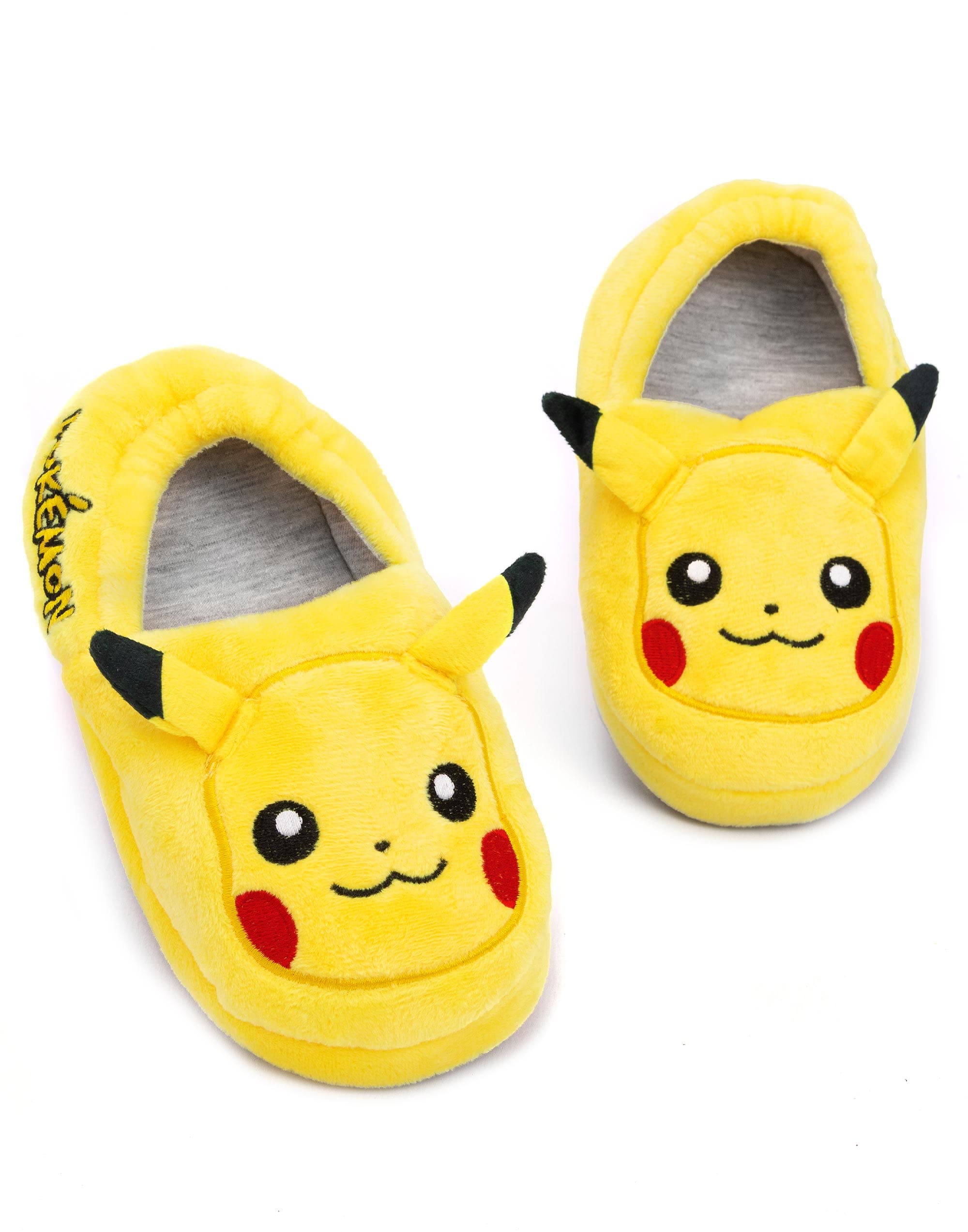 pantoufle-pikachu-518jrq-1.jpg